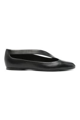 Diana Flat