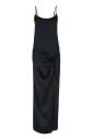robe-longue-en-satin-noir