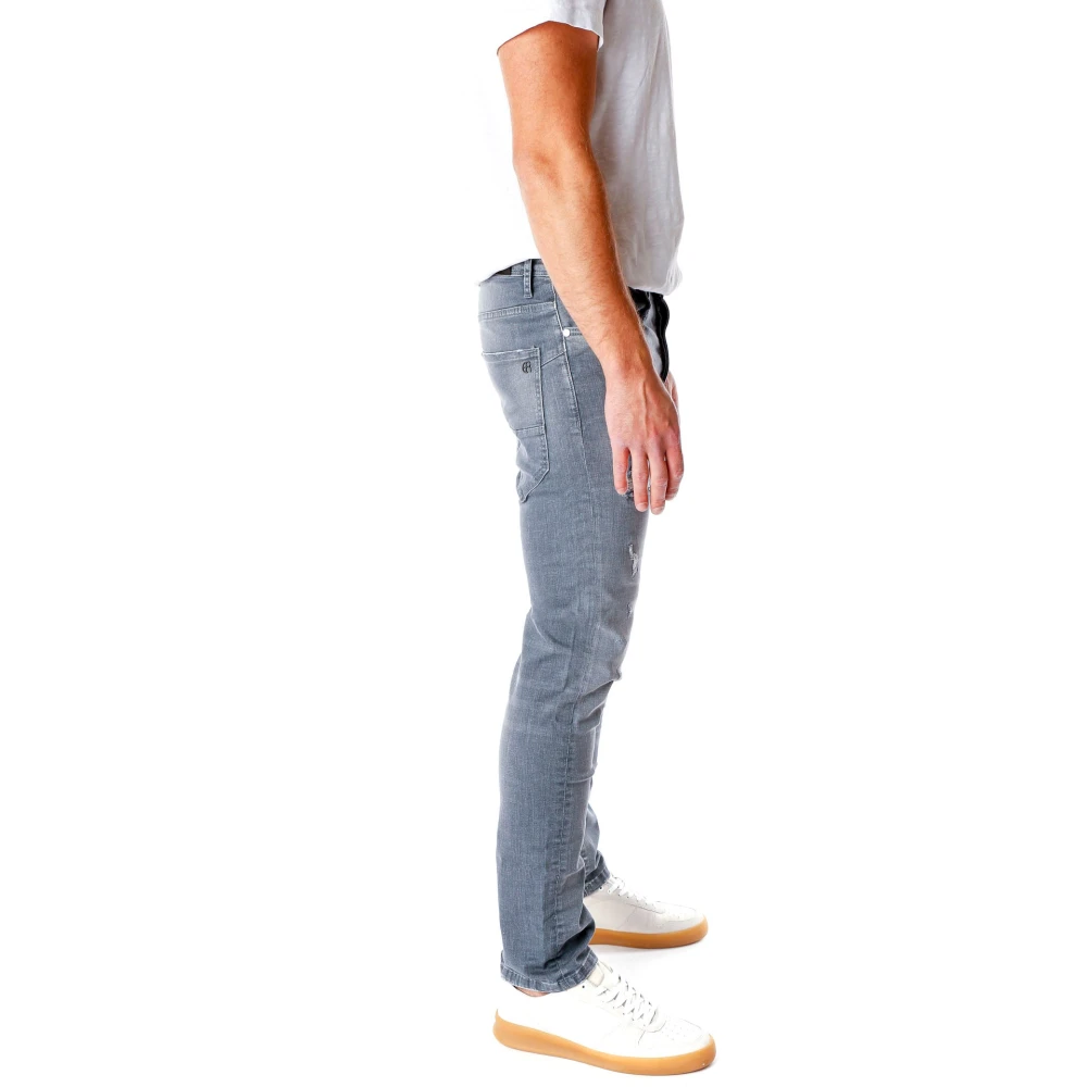 Elias Rumelis Relaxed Fit Midwaist Jeans met Distressed Details Gray Heren