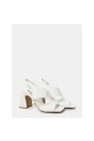 witte-leren-hoge-hak-sandalen