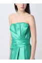 robe-de-soiree-en-soie-bleue-avec-detail-drape