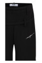 zwarte-elegante-broek-met-geborduurd-logo