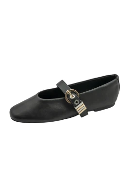 Lucia Mary Jane Flat