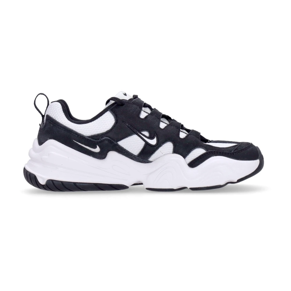 Nike White Low Shoe Voluminous Design - Male - Trainers - 9 Uk - Sport
