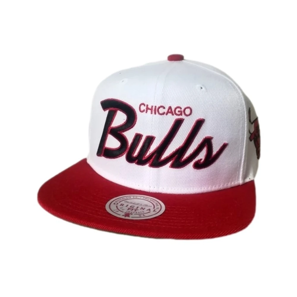 Mitchell & Ness Witte Bulls 94 Draft Snapback Pet White Heren