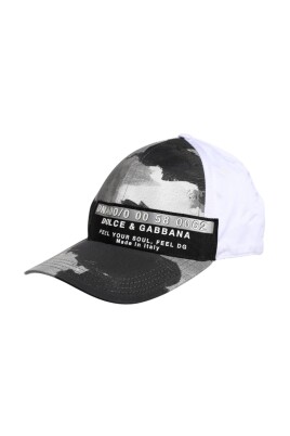 camouflage-baseball-cap-with-logo-details