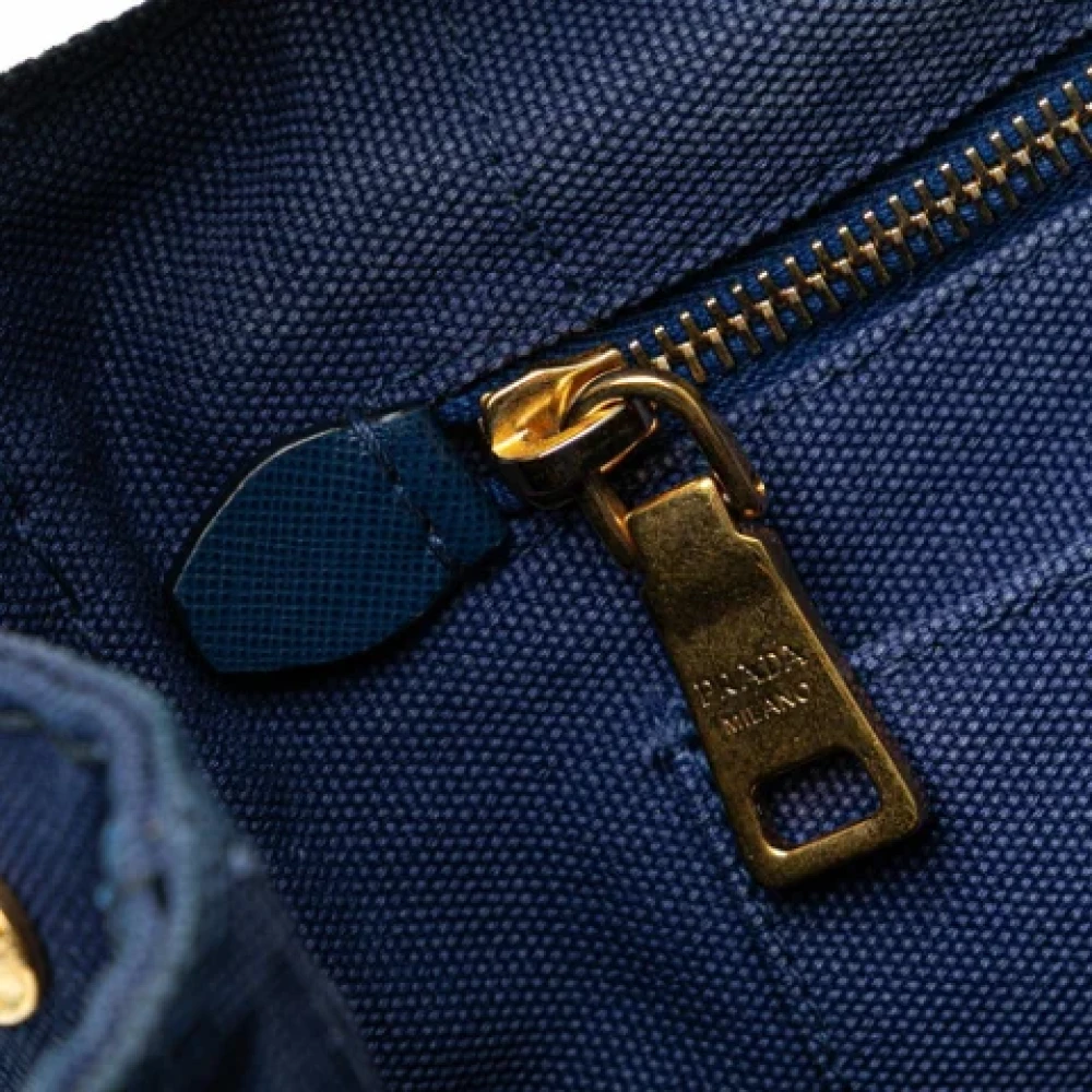 Prada Vintage Pre-owned Canvas prada-bags Blue Dames