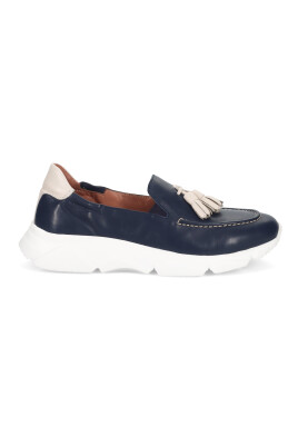 blue-sneakers-with-futuristic-touch