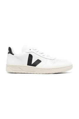 leather-sneakers-white-black-logo-rubber