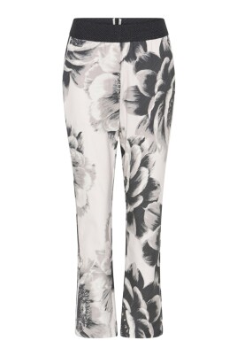 slim-fit-trousers