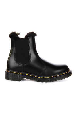 faux-fur-lined-chelsea-boots