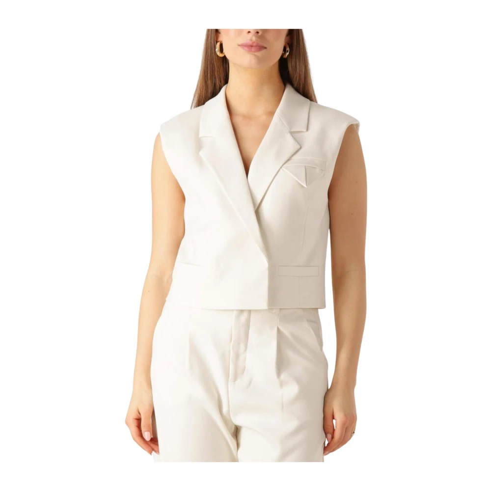 Copenhagen Muse Elegante Ecru Gilet voor Vrouwen Beige Dames