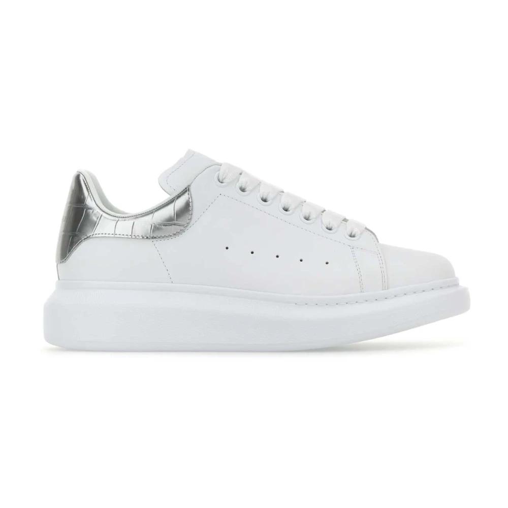 Alexander McQueen Witte Leren Sneakers met Zilveren Hiel Dames Schoenen