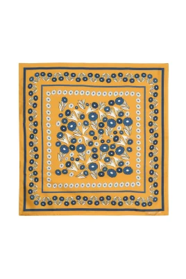 Lewis Scarf