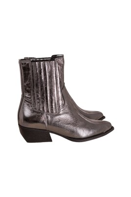 metallic-look-enkellaarzen