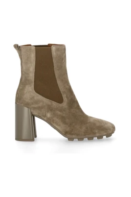 H695 Chelsea Boots