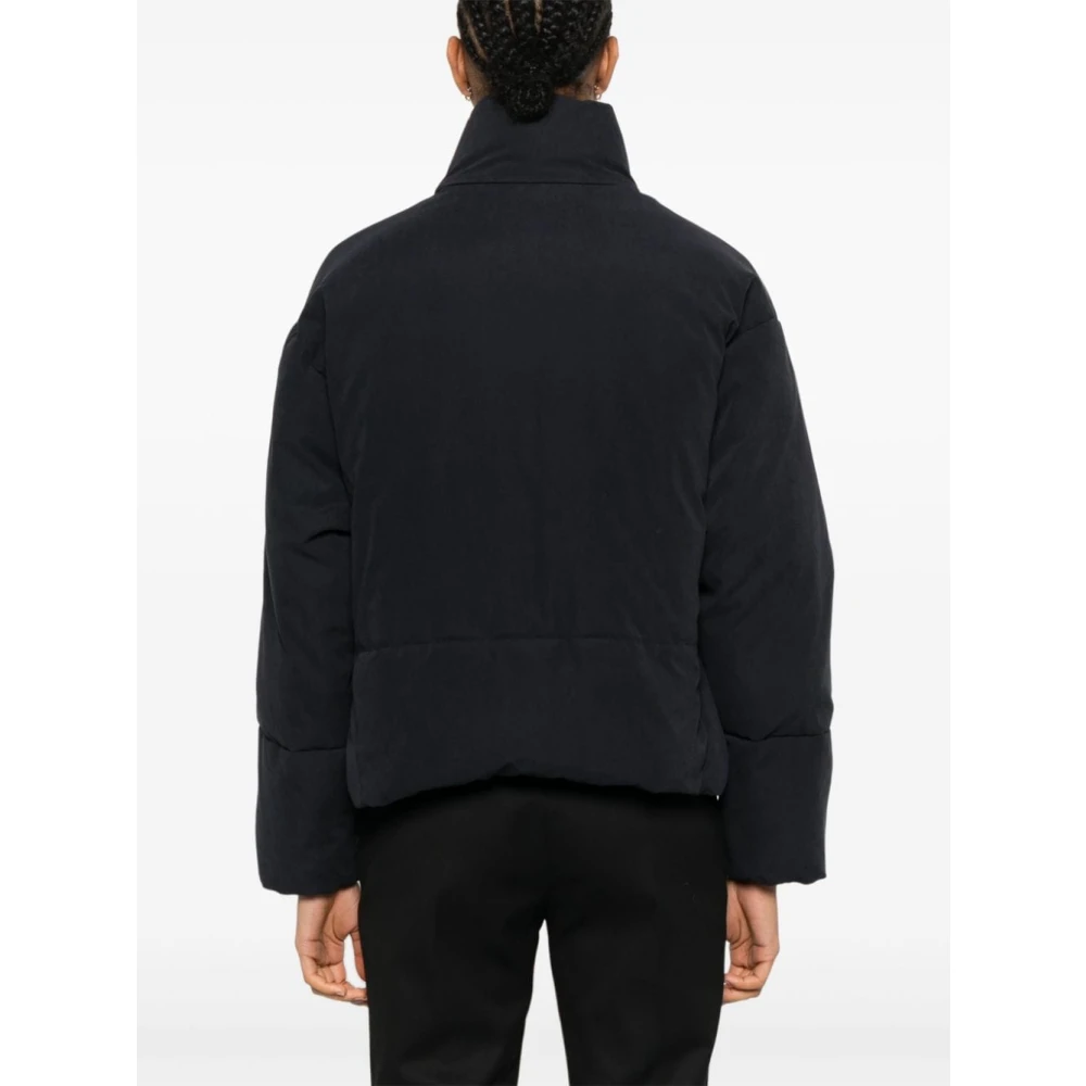 Emporio Armani Blauwe Jassen met Matte Afwerking Blue Dames