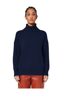 blue-cashmere-rollneck-sweater-with-ribbed-embroidery