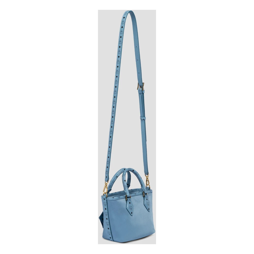 MCM Aren Shopper gemaakt van gerecycled nylon en leer met monogramprint Blue Dames