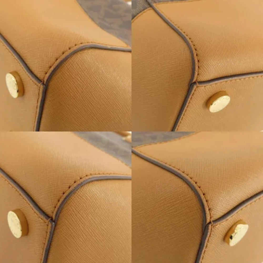 Michael Kors Pre-owned Plastic totes Brown Dames