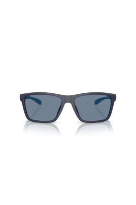 blue-dark-blue-sunglasses-middlemist