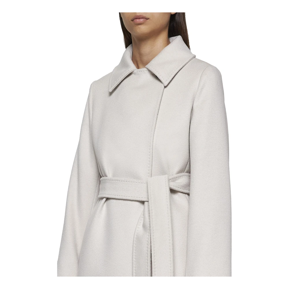 Max Mara Studio Natuurlijk Witte Wollen Jas met Riem White Dames