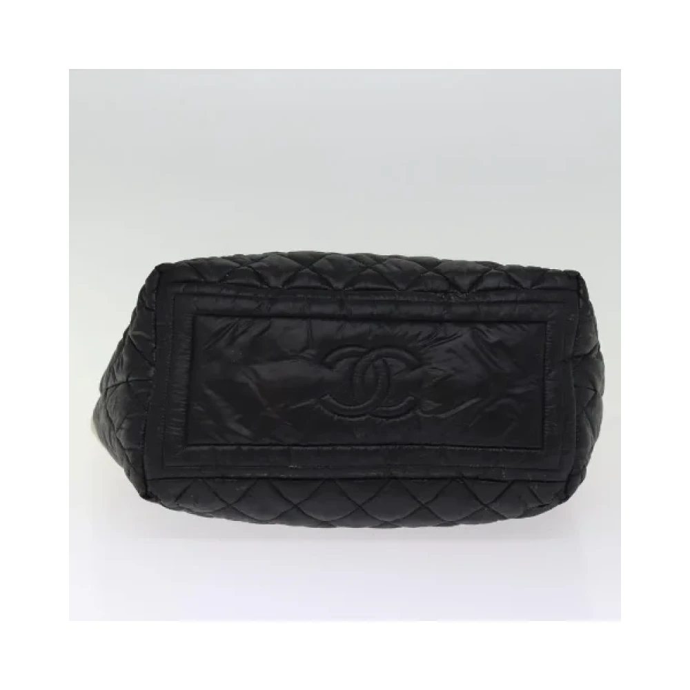 Chanel Vintage Pre-owned Nylon handbags Black Dames