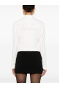 tricot-blanc-avec-design-perfore