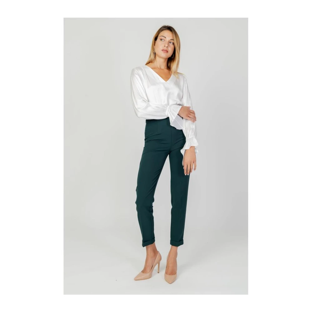 Sandro Ferrone Witte Satijnen V-Hals Blouse Lange Mouwen White Dames