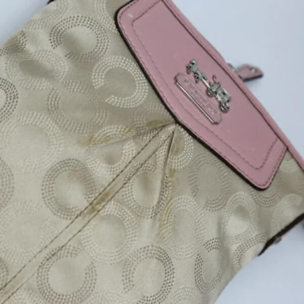 Coach Pre-owned Leather shoulder-bags Pink Dames
