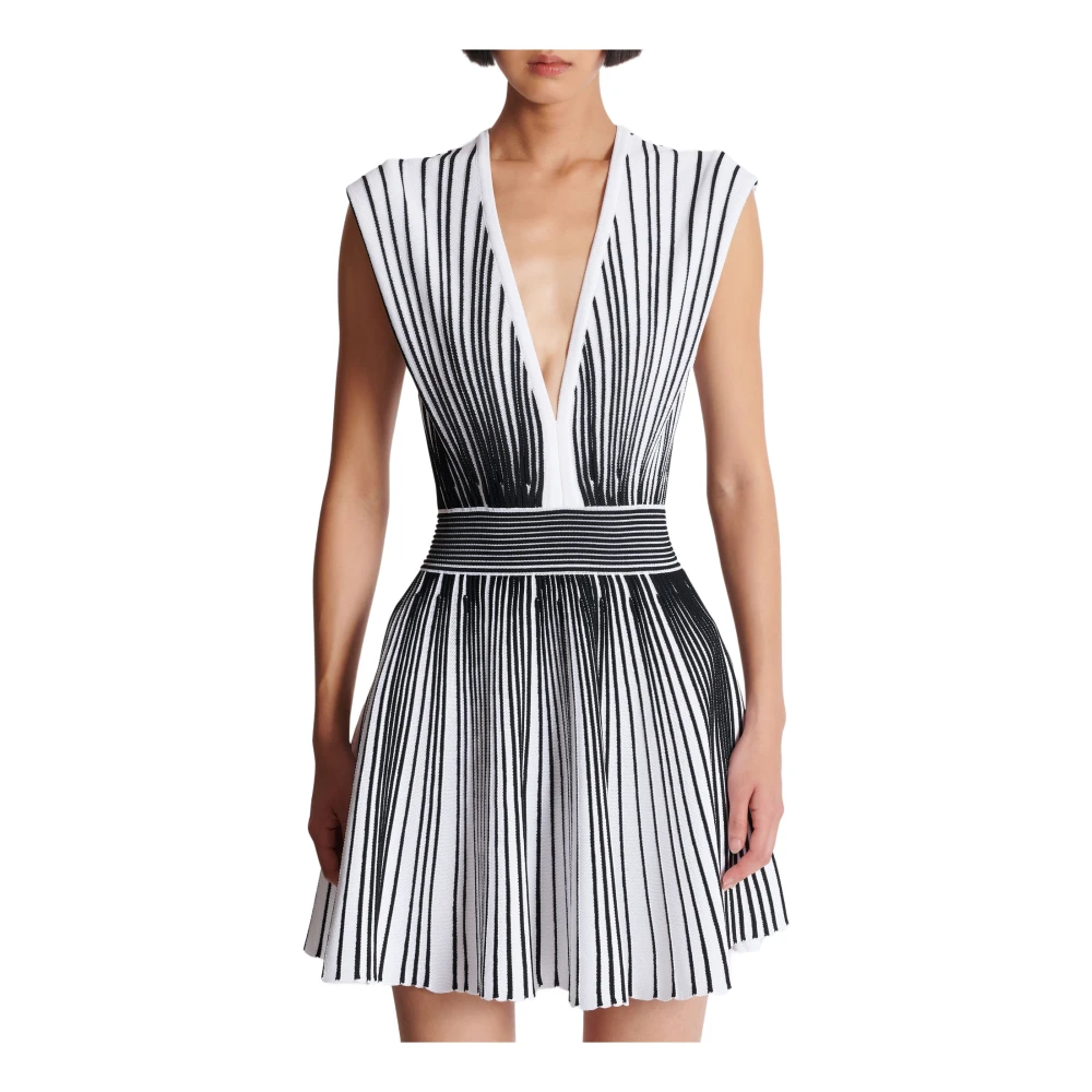Balmain Tweekleurige uitlopende gebreide jurk White Dames