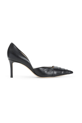 black-decollete-shoes