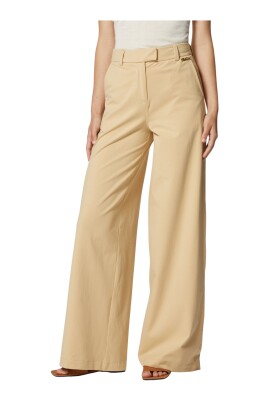 pantalon-palazzo-avec-ceinture