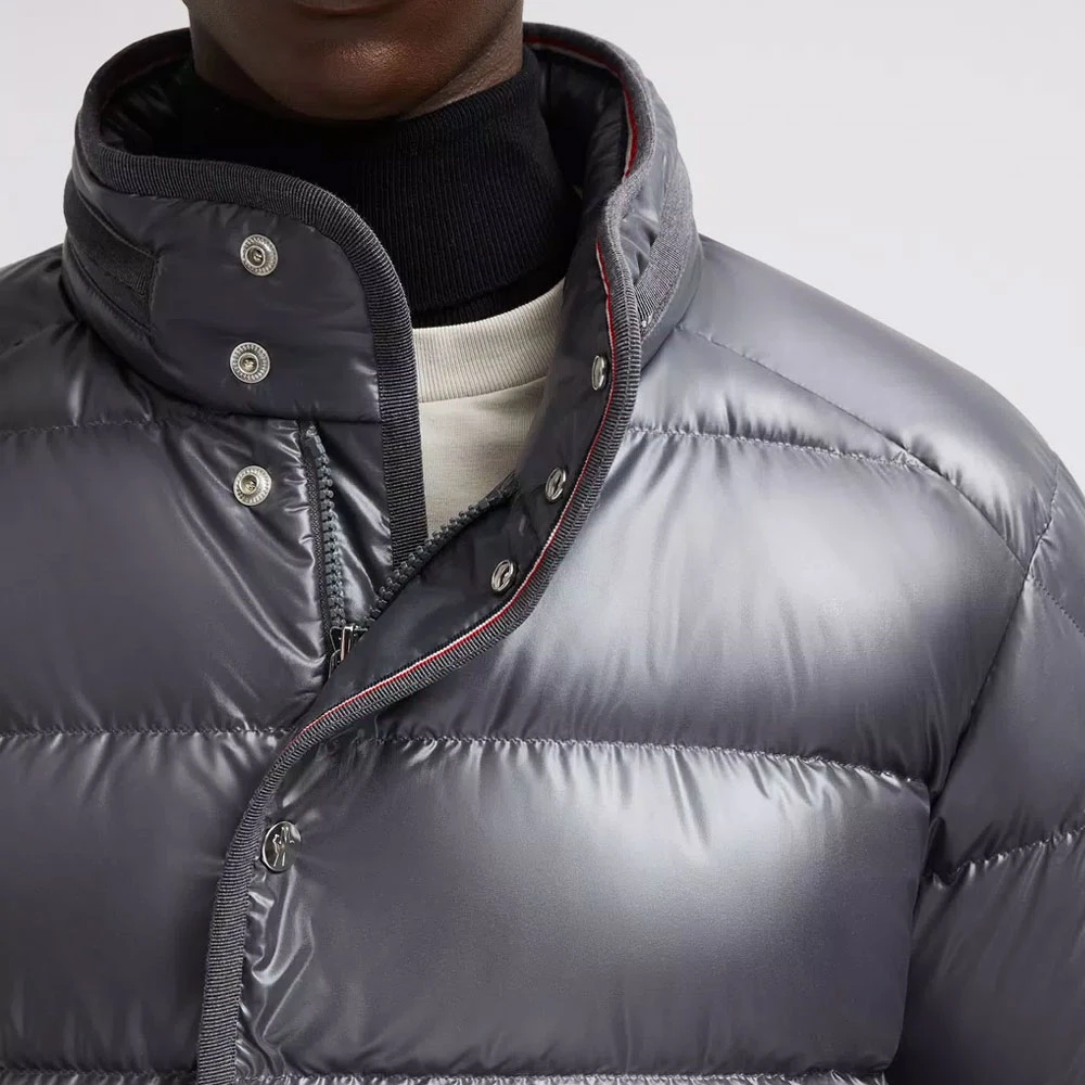 Moncler Korte donsjas met wollen afwerking Gray Heren