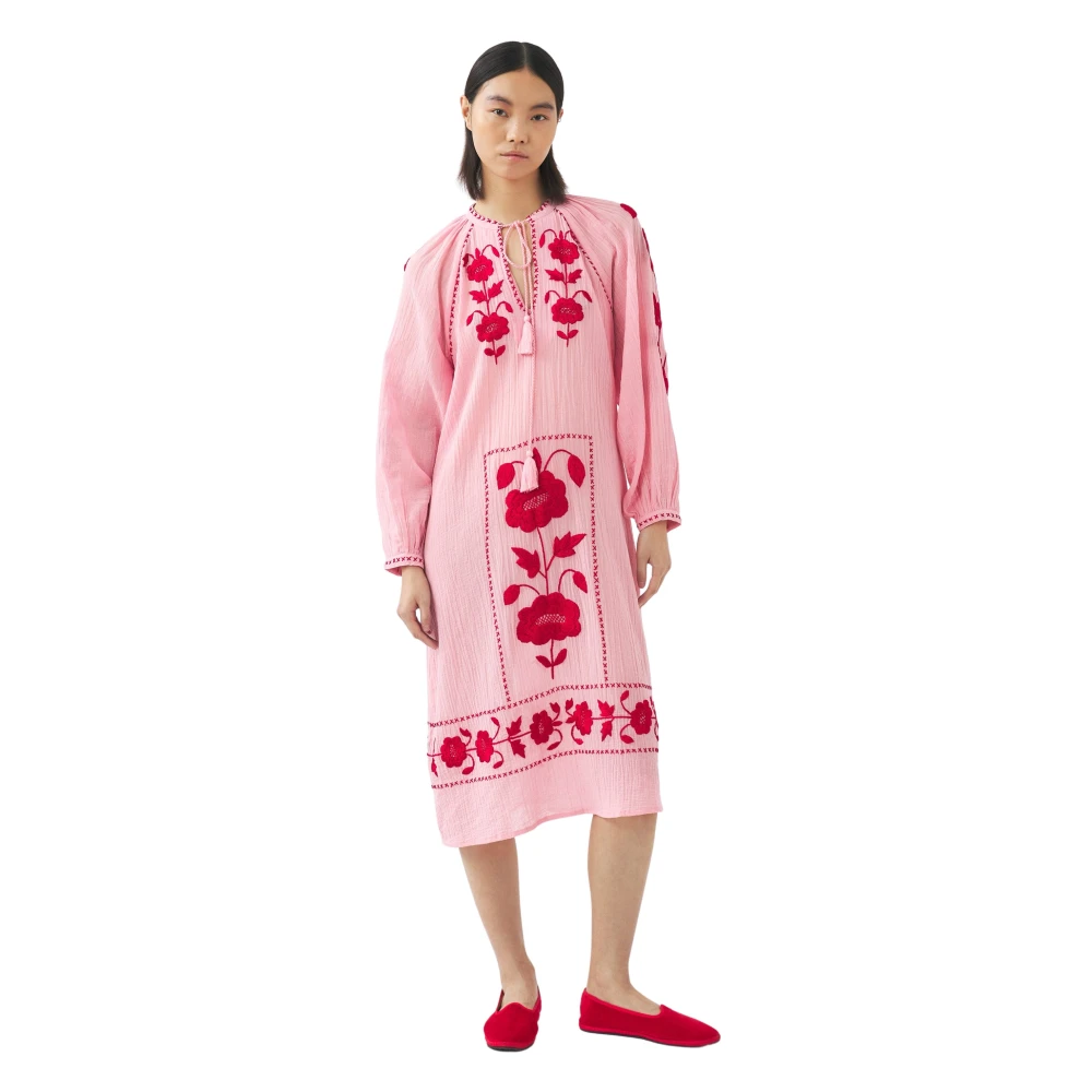 Antik Batik Klänning med handbroderade silke detaljer Ila Pink, Dam