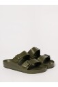 sandales-confortables-en-kaki