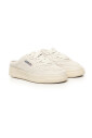sandales-blanches-avec-fermeture-a-lacets