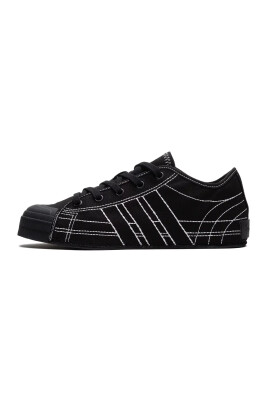casual-sneakers-for-everyday-wear
