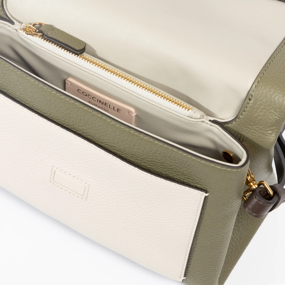 Coccinelle Stijlvolle Tassen Collectie Green Dames