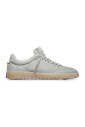 sneakers-beige-leger-confortable-design