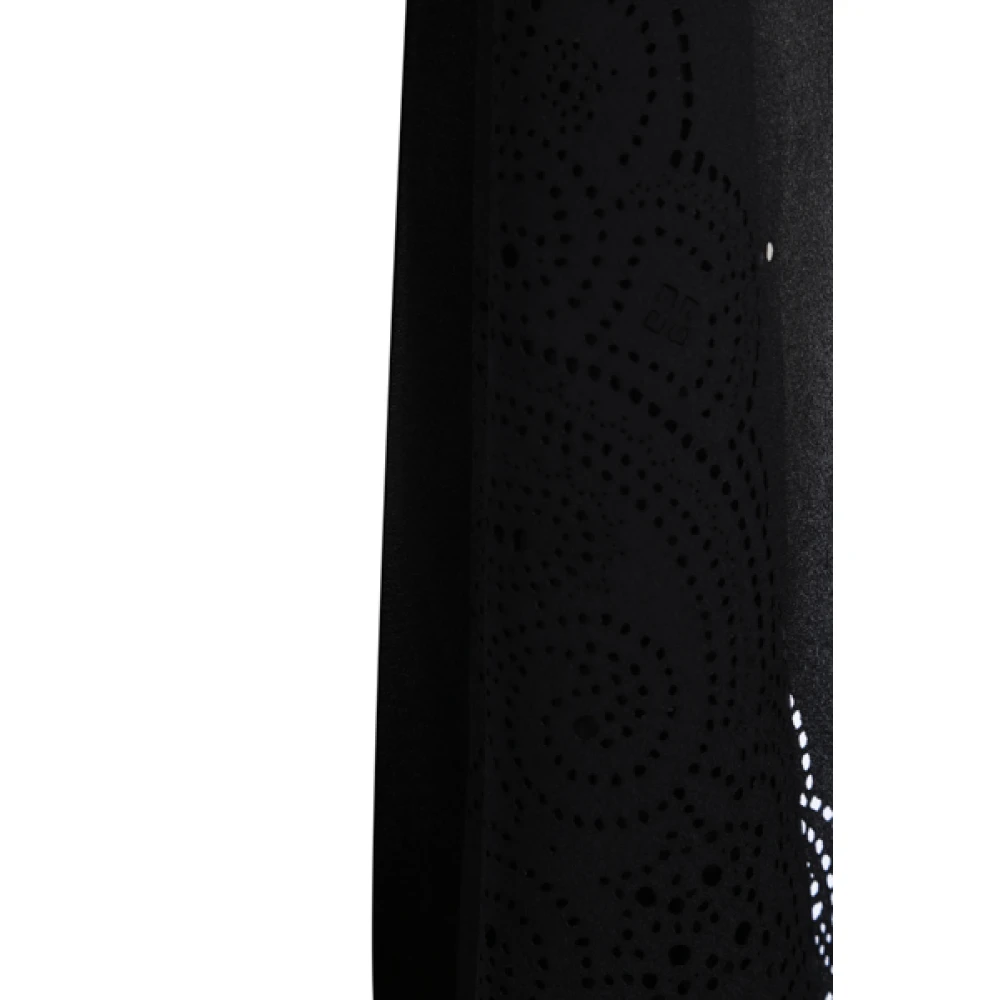 Givenchy Zwarte One-Shoulder Top met Laser Gesneden Bandana Detail Black Dames