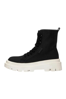 ankle-boot