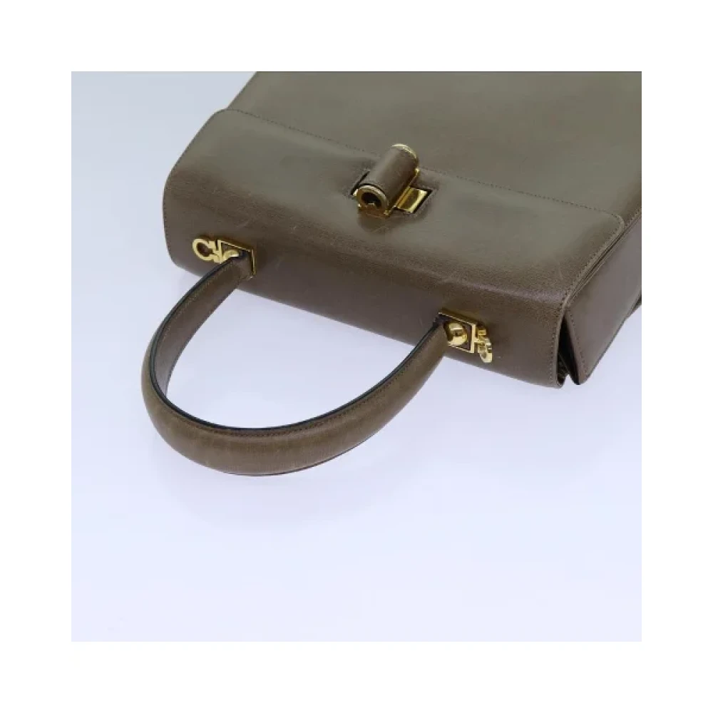 Salvatore Ferragamo Pre-owned Leather handbags Beige Dames
