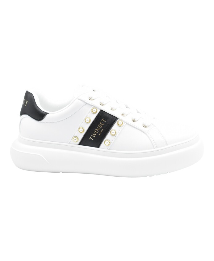 white-lace-shoes-for-women
