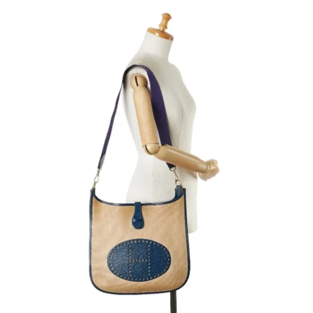 Hermès Vintage Pre-owned Canvas shoulder-bags Beige Dames