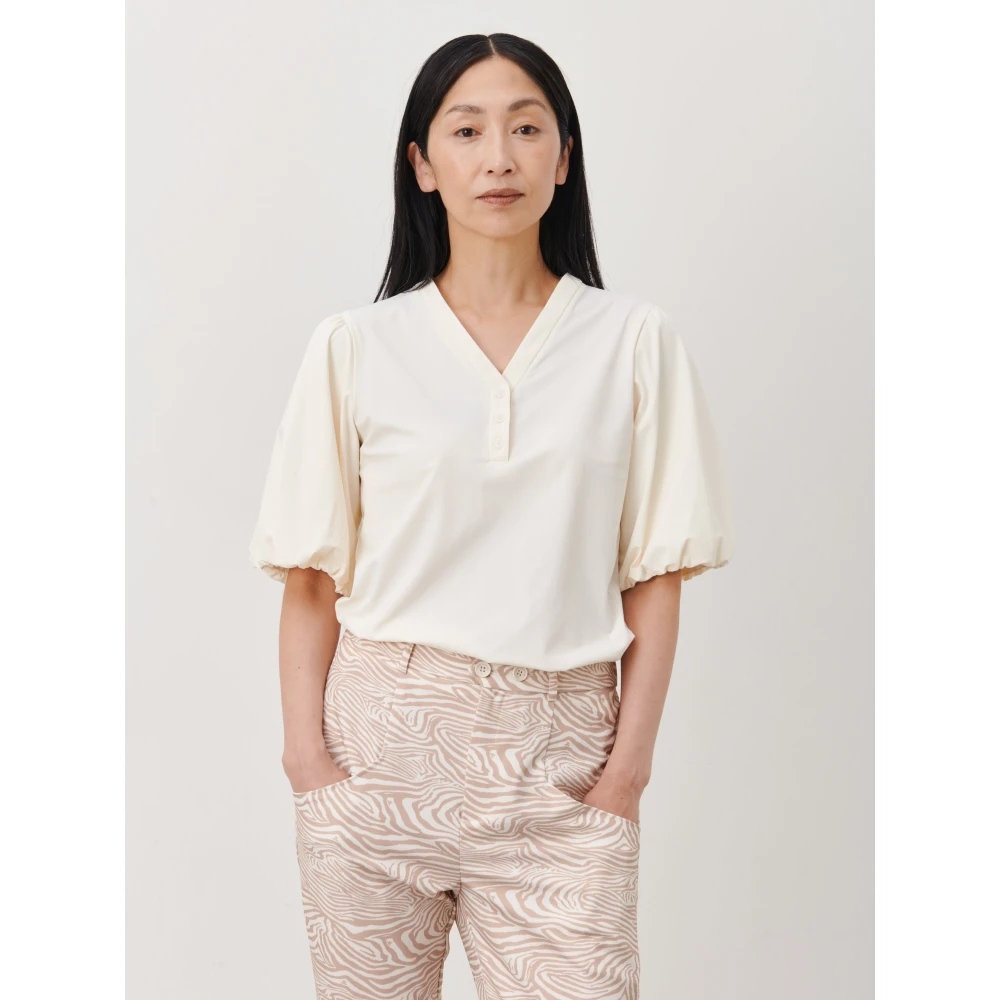 Jane Lushka Stijlvolle Ava Top in Ecru Beige Dames