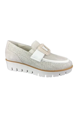 7055 V02 Moccasin