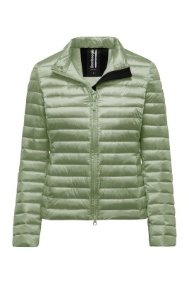 bright-nylon-jacket-with-synthetic-padding
