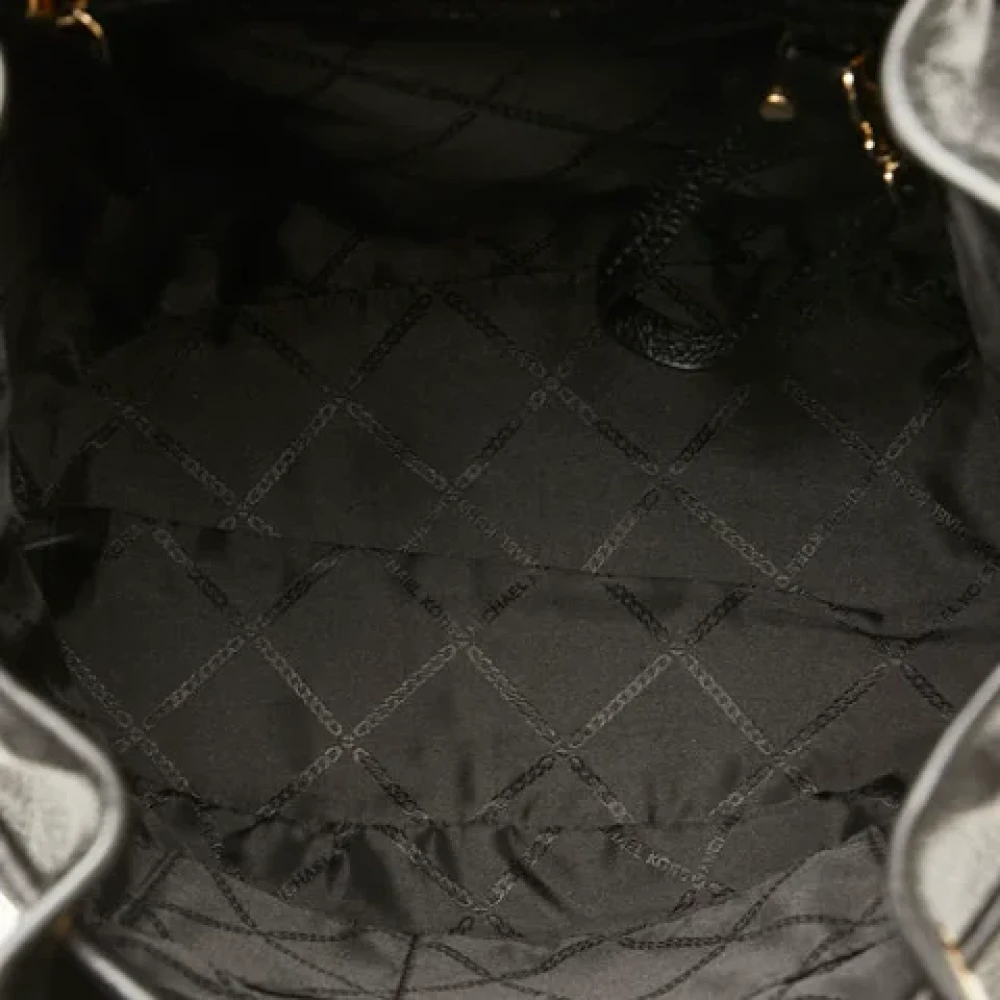 Michael Kors Pre-owned Leather backpacks Black Dames