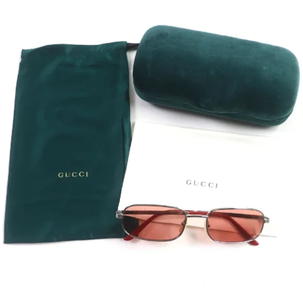 Gucci Vintage Pre-owned Fabric sunglasses Gray Dames